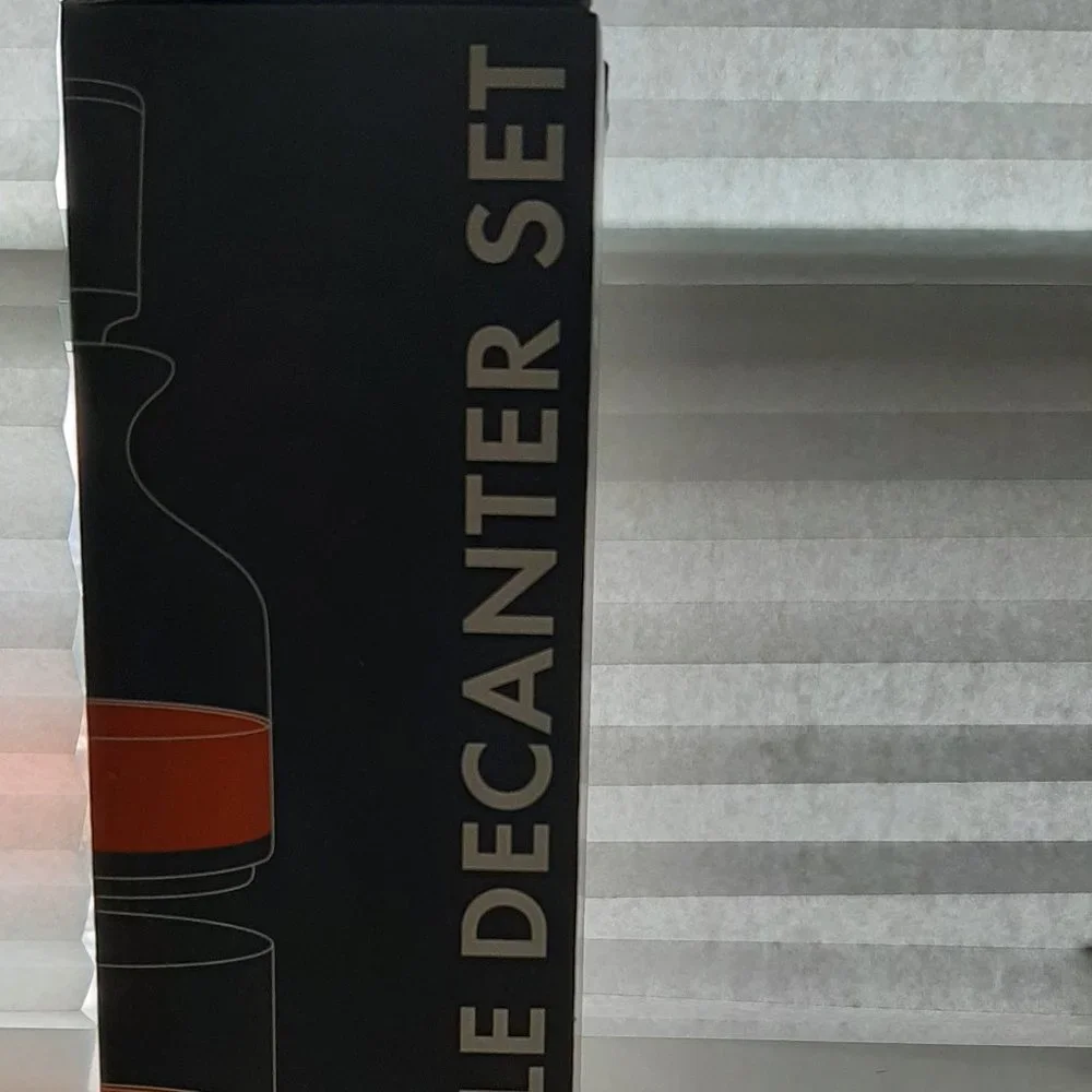 OUI Stackable Glass Decanter Set - Picture 2 of 7